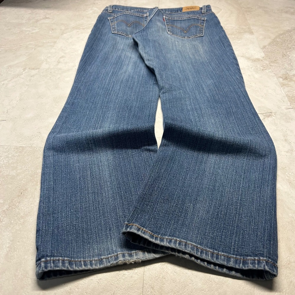 Levi's 550 Relaxed Bootcut Jeans Blue Women Size 8 Medium Stretch Denim
